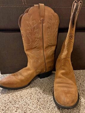 Ariat Women Brown Western Pull-On Cowboy Boots with Stitch Detail 9.5B